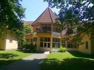AZ ELLENŐRZÉS TERÜLETE Hotel Béda Idősek Lakóotthona Közhasznú Nonprofit Korlátolt Felelősségű Társaság A Hotel Béda Idősek Lakóotthona Közhasznú Nonprofit Korlátolt Felelősségű Társaság, mint