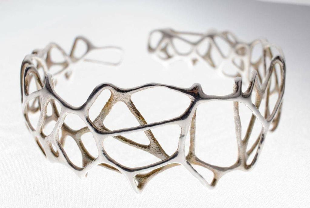 Generatív ékszer - sterling silver technológia: SLA (kiégethető minta) + viaszveszejtéses öntészet felbontás: 25
