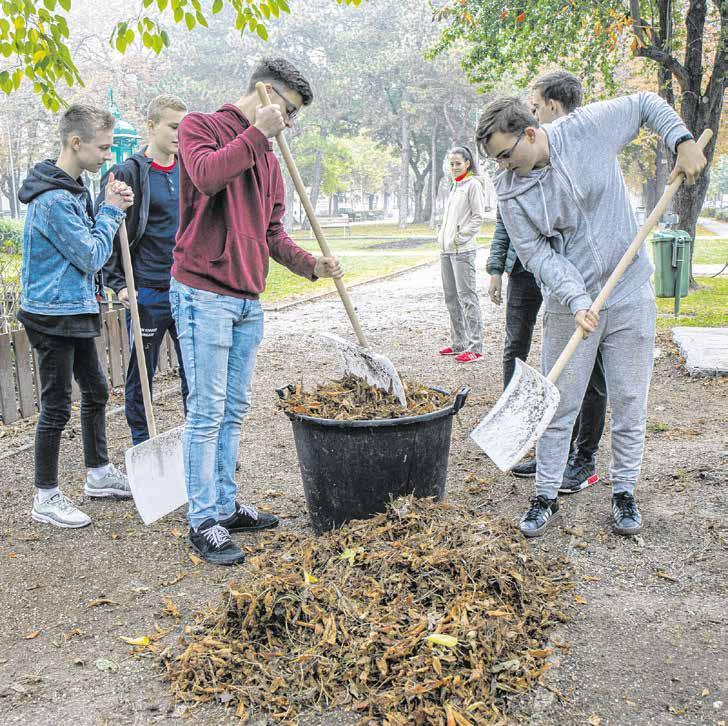 A Liszt-központban voltak VR-, illetve számítógépes játékok, lehetett jelmezben