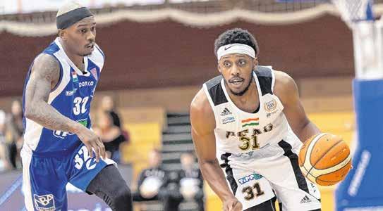 2019. október 16. www.sopronitema.hu Sport 9 LELÁTÓ Sopron Basket: két győzelemmel folytatta a csapat Kispályás Nyolcvan pont felett labdarúgás Október 16., szerda 14.