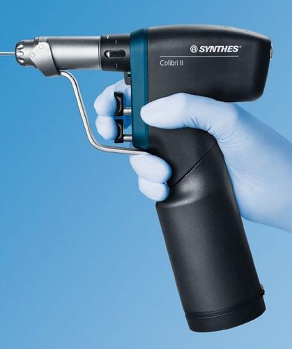 Colibri II. Universal battery power tool system for use in traumatology, hand and foot surgery.