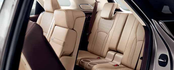 LEXUS SAFETY SYSTEM + * PCS Ütközés előtti biztonsági rendszer A berendezés egy milliméteres hullámhosszú radar és monokuláris kamera segítségével méri fel az ütközésveszélyt.