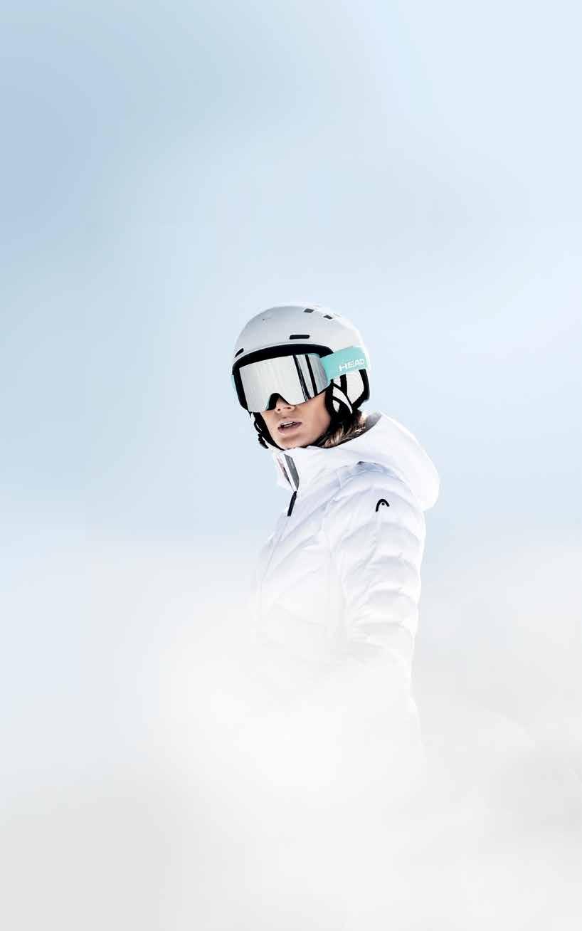 SKI MEN A síruházat jelenti a funkcionális sportruházat csúcspontját. Nincs még egy sportág, melyben ennyire sokat váltakozik intenzív és mozdulatlan szakasz.