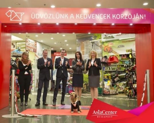 otthont az alapítvány rendezvényei számára, mint