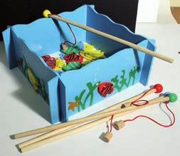 Mérete: 21 x 6 x 16 cm, Leboruló torony Logikus gondolkodást és finom mozdulatokat igénylő építőjáték.