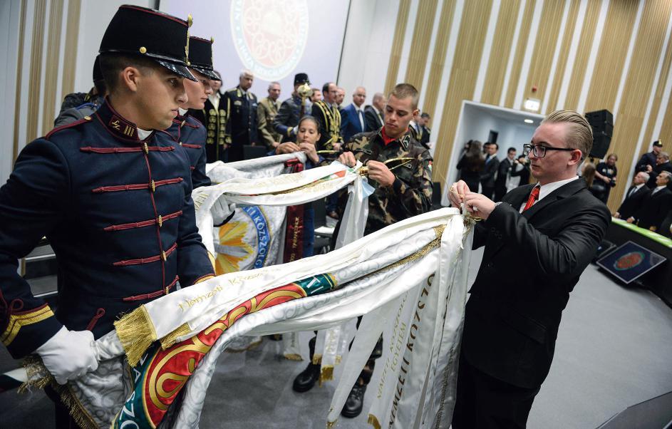 128 A NEMZETI KÖZSZOLGÁLATI EGYETEM ÉVKÖNYVE 2017 2018