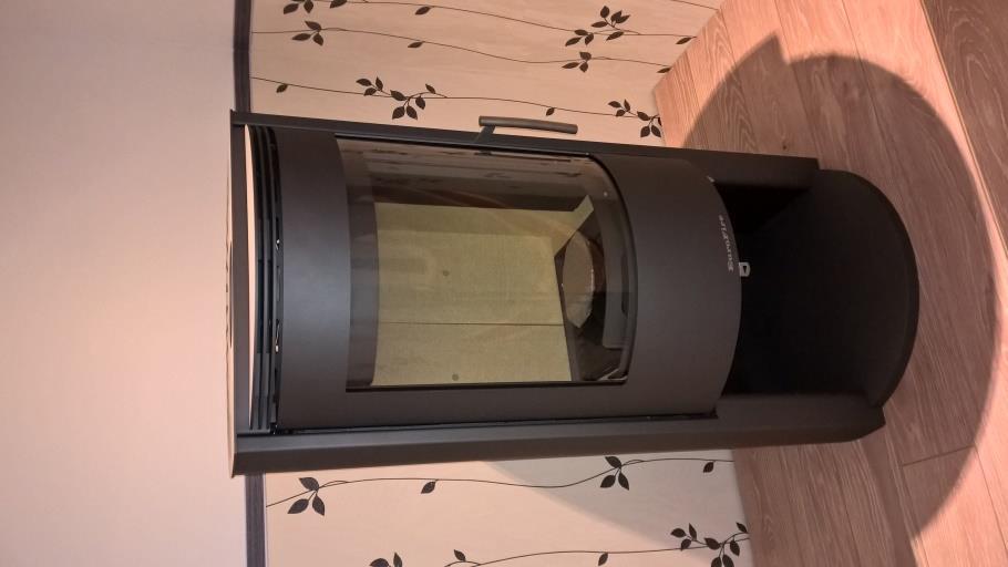 F1 SD 6,3KW 40-120 m2 1104/558/550 mm 3 pont