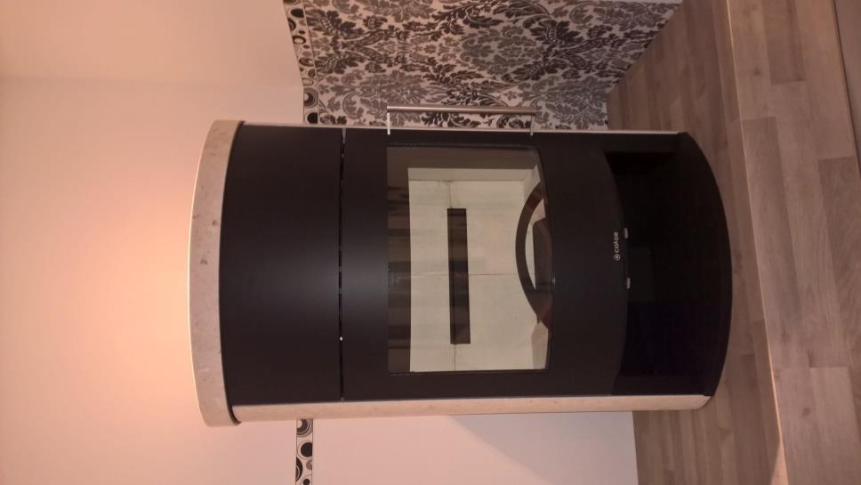 J1 LATUS Vapnenak desing 8 KW 40-140 m2 187 KG 1149/754/507 mm 2 pont Hatásfok:
