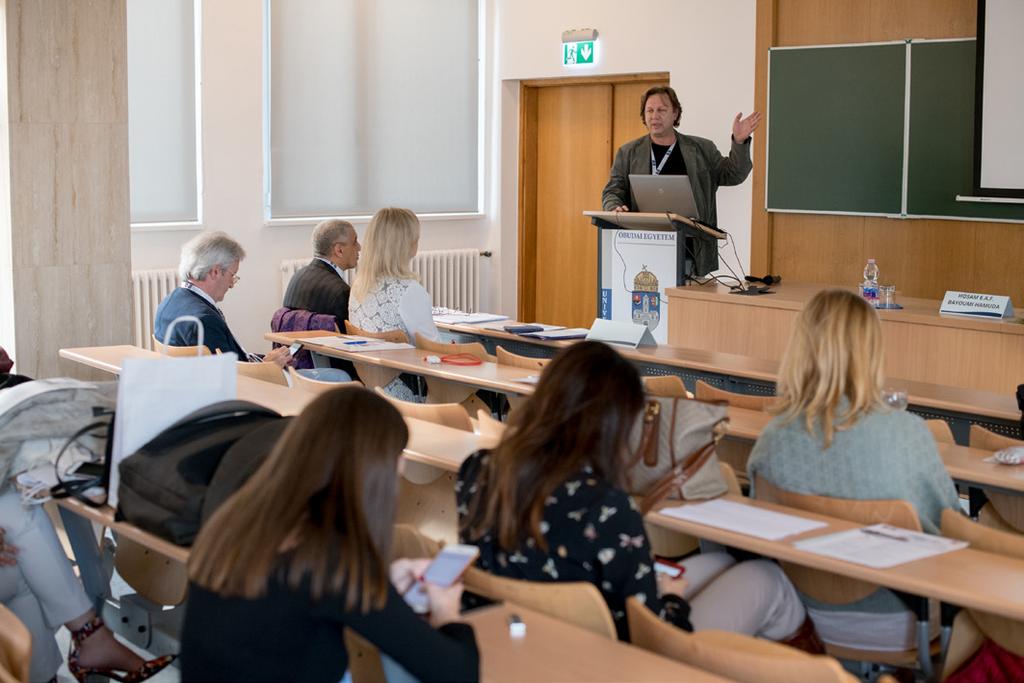 IJCELIT nemzetközi konferencia a Rejtő Karon Hetedik alkalommal valósult meg a Rejtő Sándor Könnyűipari és Környezetmérnöki kar szervezésében az International Joint Conference on Environmental and