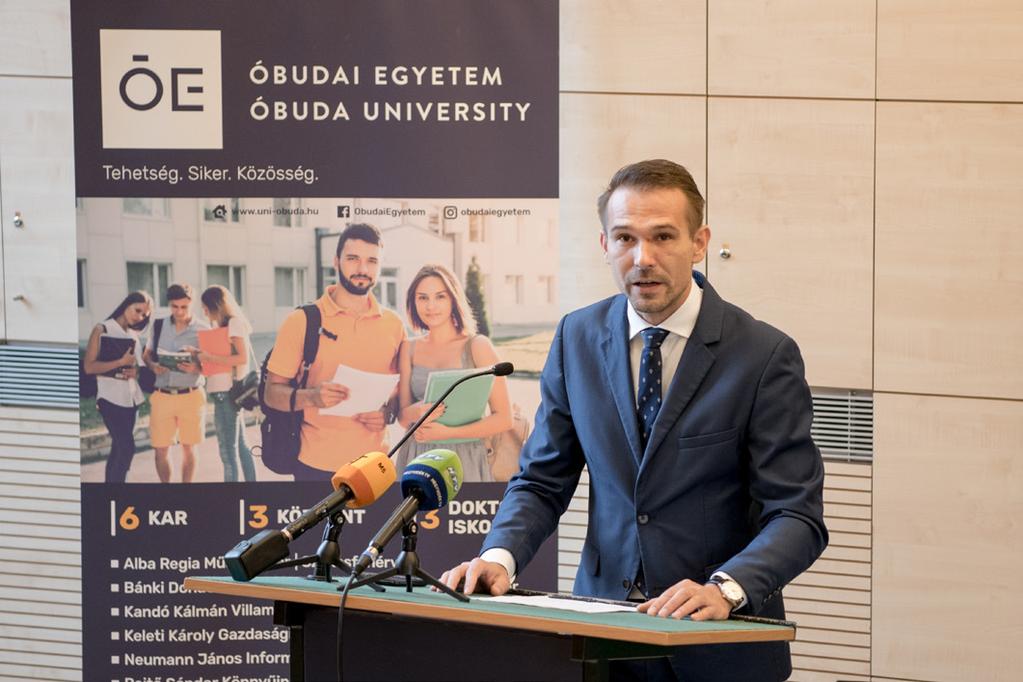dományban és a kutatásban.
