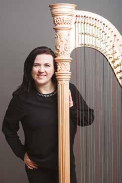 Roskó Bernadett hárfa Kedvenc zeneszerzője: Bartók, Mozart. Kedvenc zeneműve: A kékszakállú herceg vára. Családja a világon a legcsodálatosabb.
