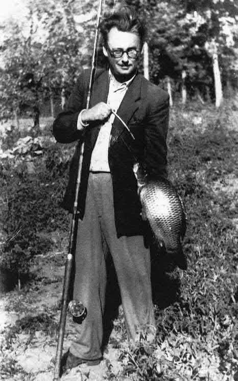 1948 Óbuda Horgász Egyesület 1948-ban alakult, majd csatlakoztak a Székesfehérvári Területi Bizottsághoz, mint a Velencei-tó horgászati teendőivel foglalkozó szervezethez.