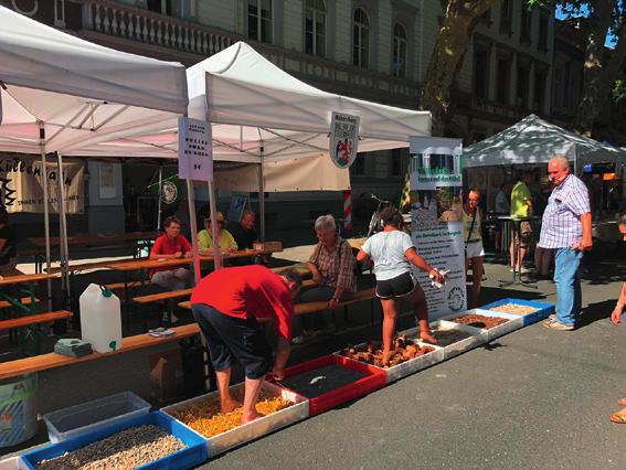 Die Cronenberger Der Lange Tisch 2019 zum 90. Geburtstag der Stadt Wuppertal Der Lange Tisch 2019 war für die Cronenberger Bürgervereine ein voller Erfolg.
