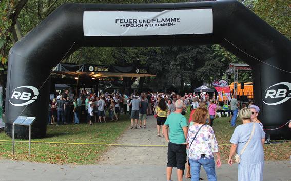 Cronenberg allgemein Feuer und Flamme In Cronenberg wurde es mal wieder richtig heiß: Am Samstag, den 31.