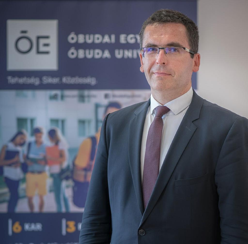 ÓBUDAI EGYETEM hírmondó Az Óbudai Egyetem havonta megjelenő elektronikus kiadványa 103. szám Prof. Dr. Kovács Levente 15-től az Óbudai Egyetem új rektora. Rektori köszöntő...én dolgozni akarok.