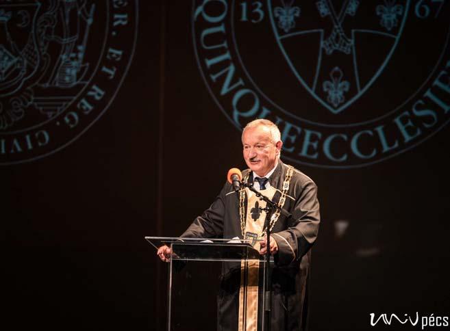 Kommunikáció- és Médiatudományi Tanszék; Az Egészségtudományi Karon: Ács Pongrác, Fizioterápiás és Sporttudományi Intézet; A Kultúratudományi, Pedagógusképzõ és Vidékfejlesztési Karon: Szemethy