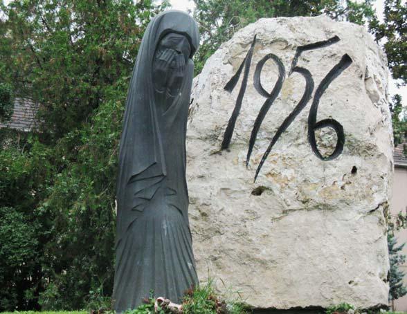 46 Tamási Lajos: Halottak napja Menj el a térre ahol fekszenek, mondták csak menj oda ha nem hiszed. Elindultunk és néztük, hogy dörög egy helikopter a város fölött.
