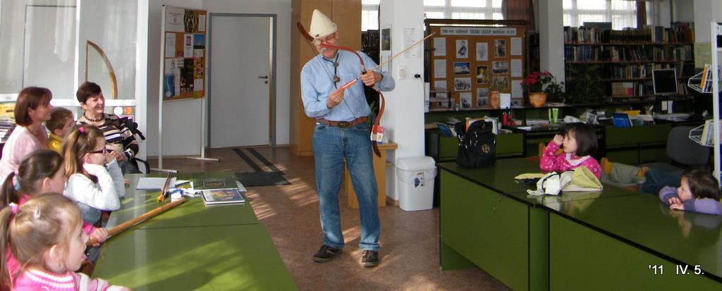 könyvtárban Jankovich