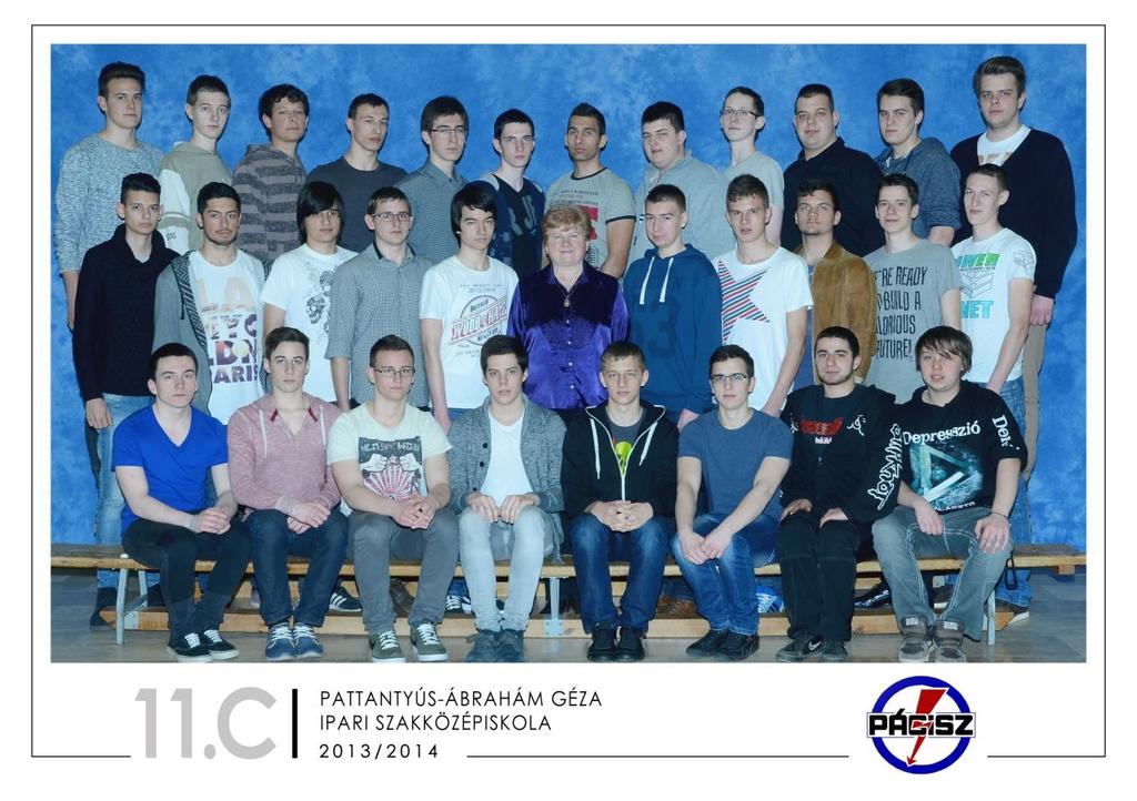 11.C Osztályfőnök: Takácsné Bognár Erzsébet Barta Gábor Boross András Budai Márk Cseke Krisztián Éliás Gergely Falb Bence Fazekas Ákos Fehér Martin Gerezsdi Márk Gödri Ákos Harmath Zoltán Héder Barna