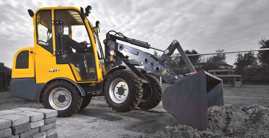 W12 homlokrakodó Motor: Diesel Gyártó: Kubota (Japán) Típus: V1505-E3B