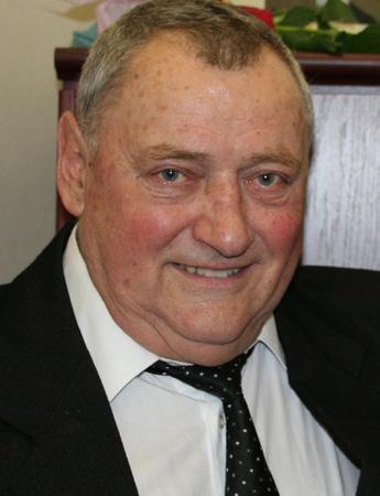 217. Farkas Ferenc: Szonatina II. tétel Fekete Gyula Erkel-díjas zeneszerző, tanszékvezető egyetemi tanár, tudományos és nemzetközi rektorhelyettes (LFZE) A zsűri elnöke 22.