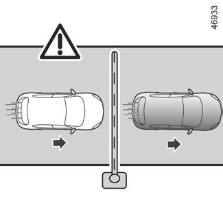 stop and go adaptív sebességtartó (11/13) 12 N Álló és lassan mozgó járművek Ha a sebessége meghaladja a kb. 50 km/h-t, a rendszer nem érzékeli a következőket: álló járművek (pl.
