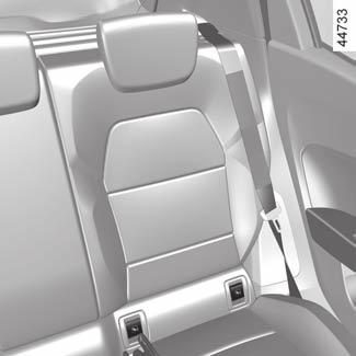 Gyermekek biztonsága: gyermekülés rögzítésének kiválasztása (2/3) Rögzítés ISOFIX rögzítőrendszerrel Jóváhagyott gyermekülések ISOFIX a jelenlegi előírásoknak megfelelően akkor szabványosak, ha az