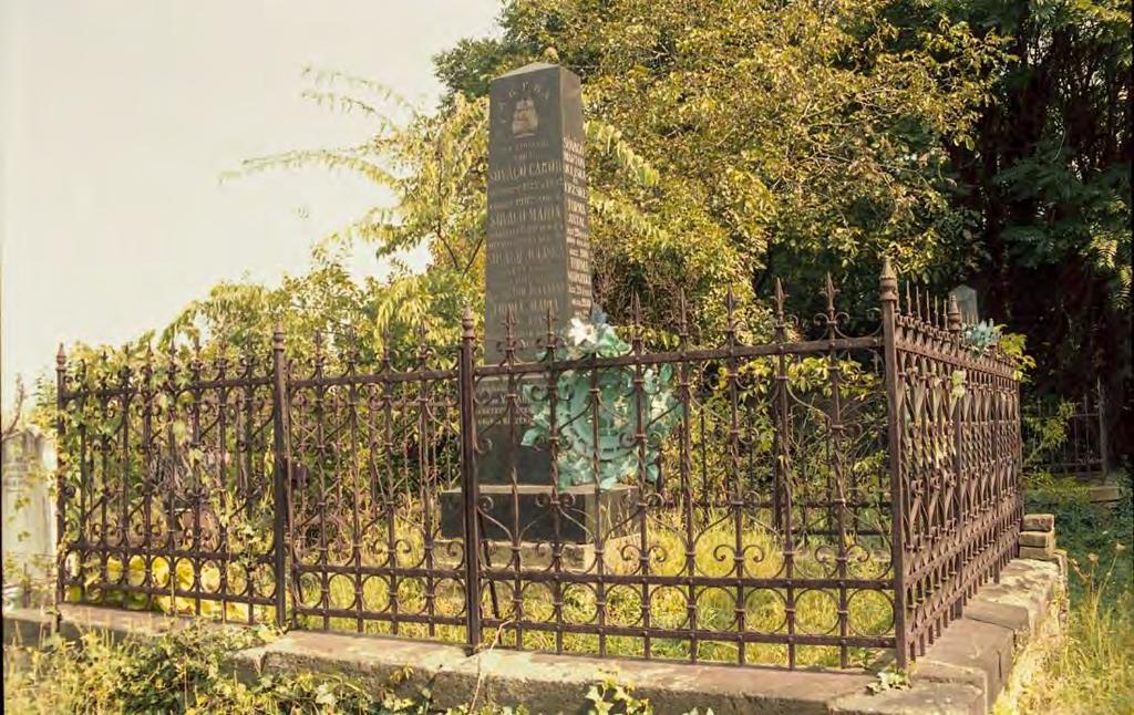 SÍRHELYSZÁM: 133. FELIRAT: ABFRA. Itt nyugszik néhai Sóvágó Gábor született 1825. január 12. elhalt 1902. aug. 7., Sóvágó Mária született 1860. ápr. 24. meghalt 1935. aug. 4.
