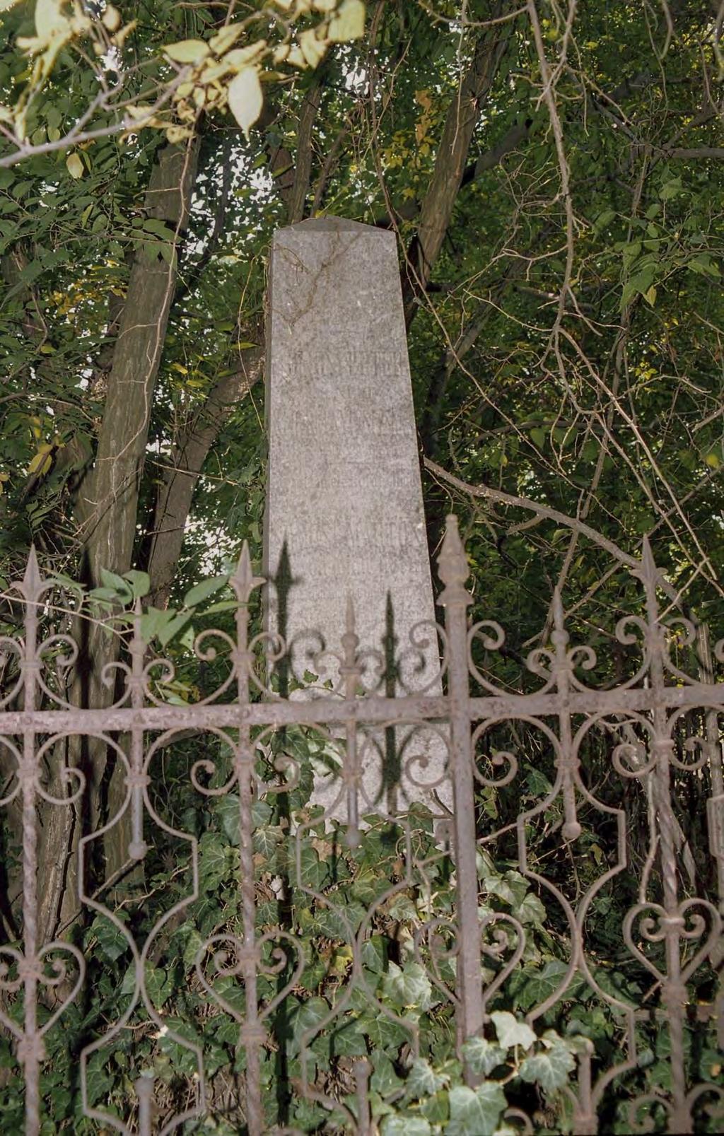 SÍRHELYSZÁM: 158.