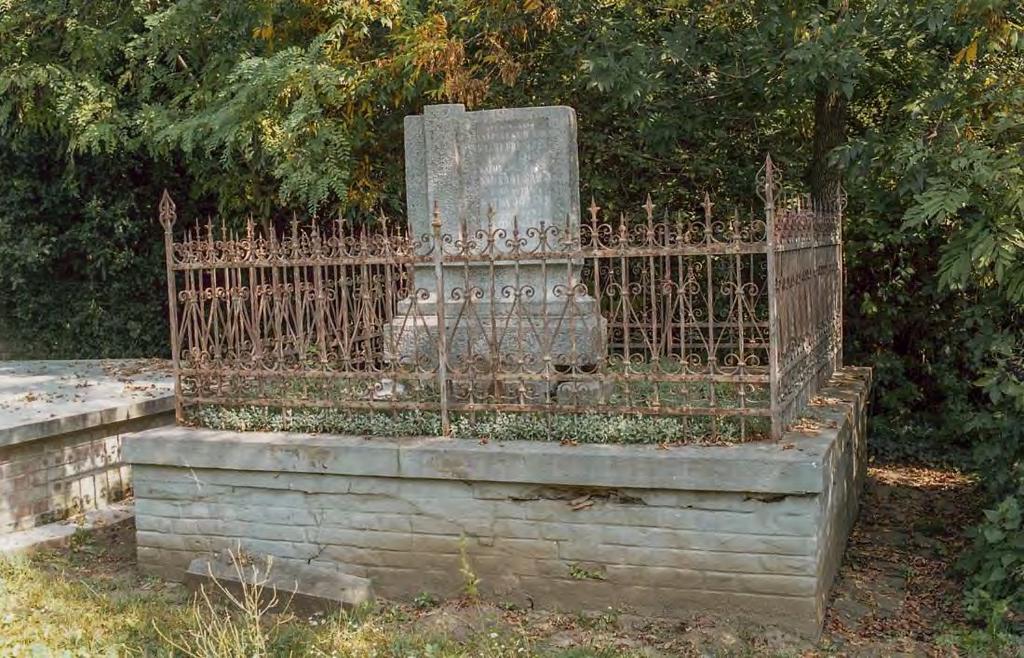 SÍRHELYSZÁM: 53. FELIRAT: Itt nyugszikcsábori Gyuláné Kathy Erzsébet 1888-1915.