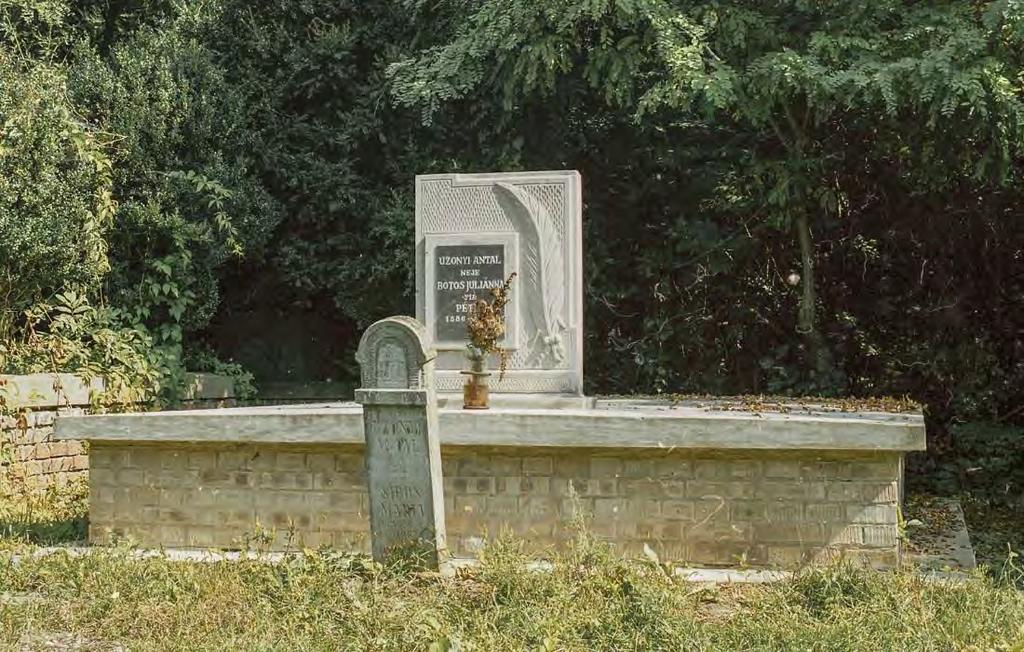 SÍRHELYSZÁM: 54.