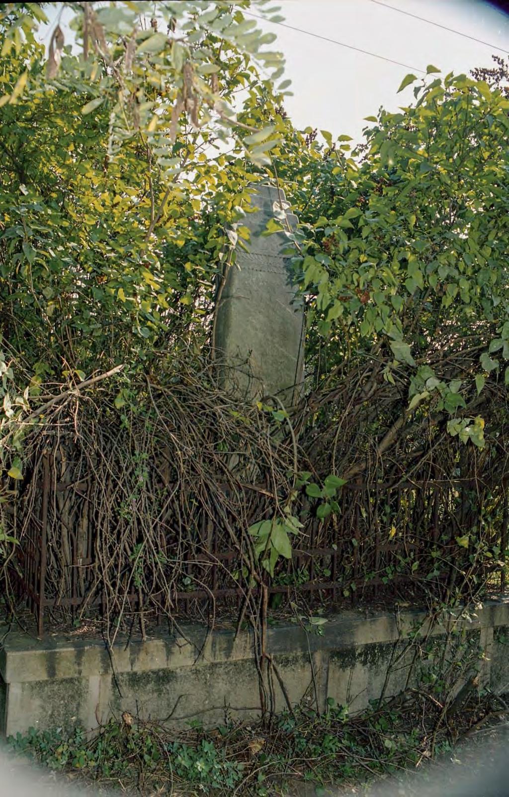 SÍRHELYSZÁM: 4.