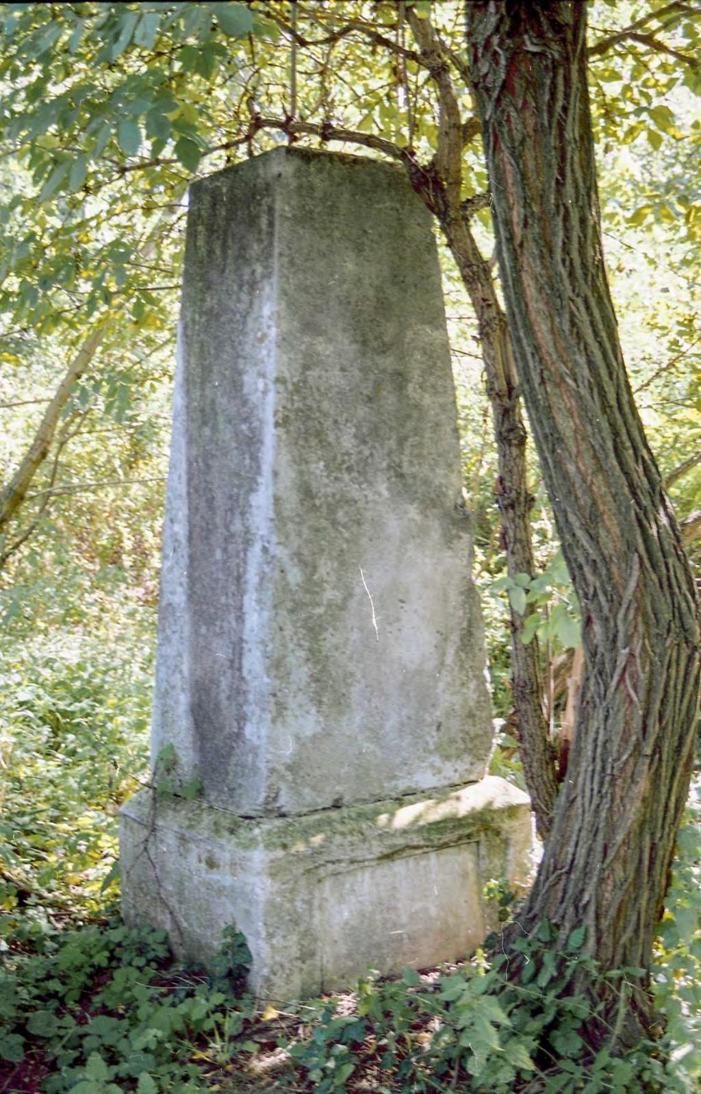 SÍRHELYSZÁM: 70.