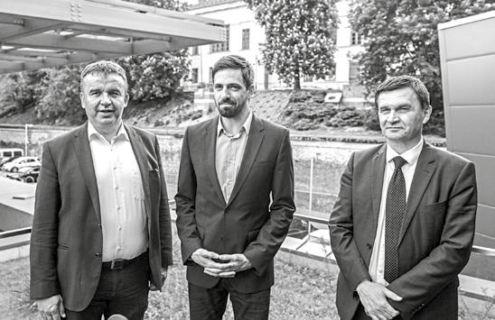 Gyöngy: magyar eredetű; jelentése: gyöngy.