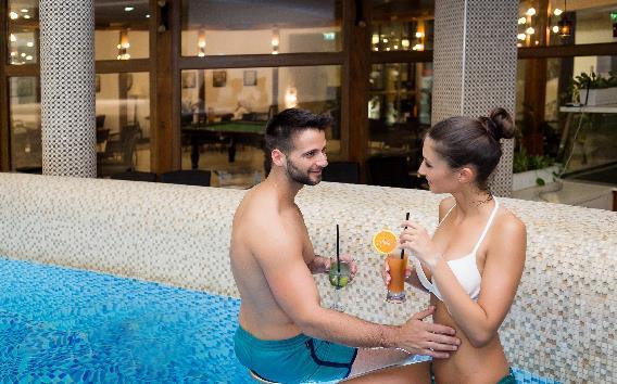 79 szoba és 3 exkluzív lakosztály A szálloda saját wellness részlege mellett, közvetlen átjárást biztosít a