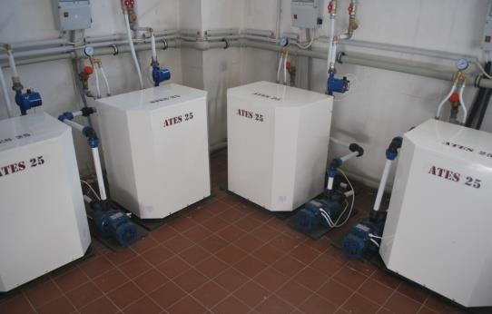 Villanybojler 880 kwh 1 760 kwh 2 640 kwh 3 520 kwh 4 400 kwh 5 280 kwh Nappali áram 38 Ft 33 440 Ft 66 880 Ft 100 320 Ft 133 760 Ft 167 200 Ft 200 640 Ft Éjszakai áram 24 Ft 21 120 Ft 42 240 Ft 63
