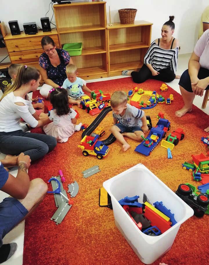Kókainé Mészáros Éva FICÁNKA csoport: folyamatos beszoktatás mellett, 10 induló létszám után év végére 23 gyermeket fogad.