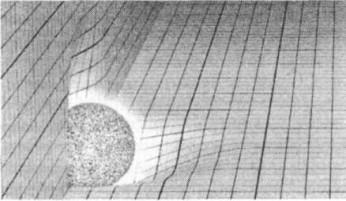 esetében nincs másik tárgy, ami ezt megvalósítaná. Einstein arra tanít bennünket, hogy maga a gravitáció az, ami görbíti a teret. Pusztán jelenlétével bármely test torzulást okoz a térben.