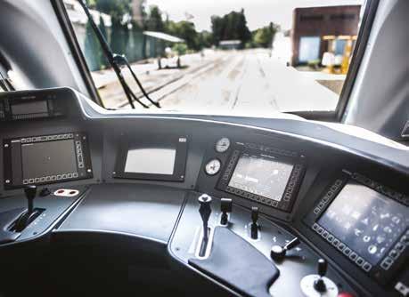 Budapestről Veszprém érintésével óránként új InterCity vonatok indultak Zalaegerszegre (Göcsej InterCity) és Szombathelyre (Bakony InterCity) két órás váltásban, a jelenleginél jelentősen rövidebb