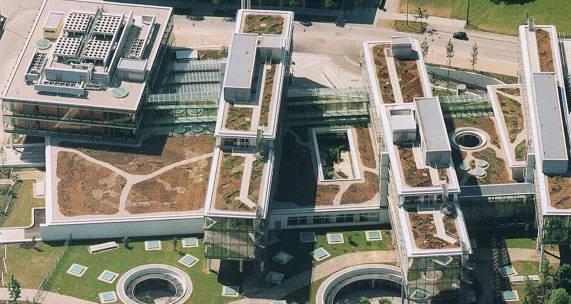 Anyagfelhasználás: 32,000 m 2 alumínium 40,000 m réz magcső Kihívás: -