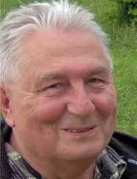 24 Erdei Levente (1945-2010) emlékére A tavalyi szeszélyes nyár közepén ismét Bogácsra készült a hazai kaktuszos társadalom apraja-nagyja, hogy a megszokott módon kiállítással ünnepelje szeretett
