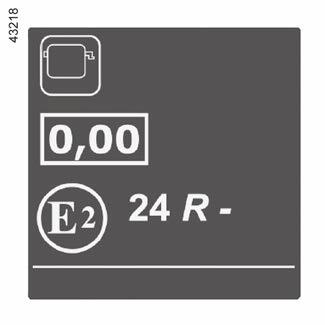 A DÍZELMOTOROS VÁLTOZATOK SAJÁTOSSÁGAI Dízelmotor fordulatszáma A dízelmotorok olyan elektronikus szabályozórendszerrel ellátott befecskendezéssel rendelkeznek, amely egyik sebességfokozatban sem