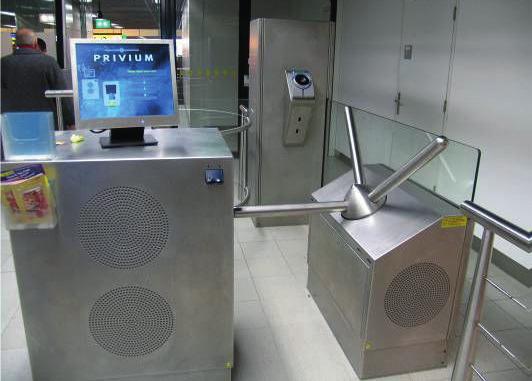 A biometrikus adatok gyakorlati alkalmazása 153 10.