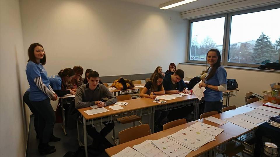 Részvétel segítőként a Kari Interaktív nyíltnap lebonyolításában (3 kredit) A harmadik alkalommal megrendezésre kerülő Kari Interaktív Nyíltnap folyamán (2018.02.