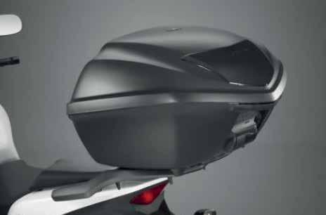 KIEGÉSZÍTŐK PCX125 POGGYÁSZ 35 LITERES HÁTSÓ DOBOZ SZETT 08ESY-K96-TB18 35 l kapacitású hátsó