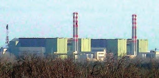 Az atom atommagból és az azt körülvevő elektronburokból álló semleges kémiai részecske. Az atommagban találhatók a protonok és a neutronok (1. táblázat).