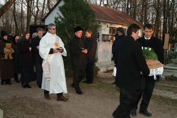 A Temetési szertartáskönyv (Ordo Exsequiarum) a halottvirrasztástól, a koporsóba tételtől, a koporsó lezárásától kezdve (1.
