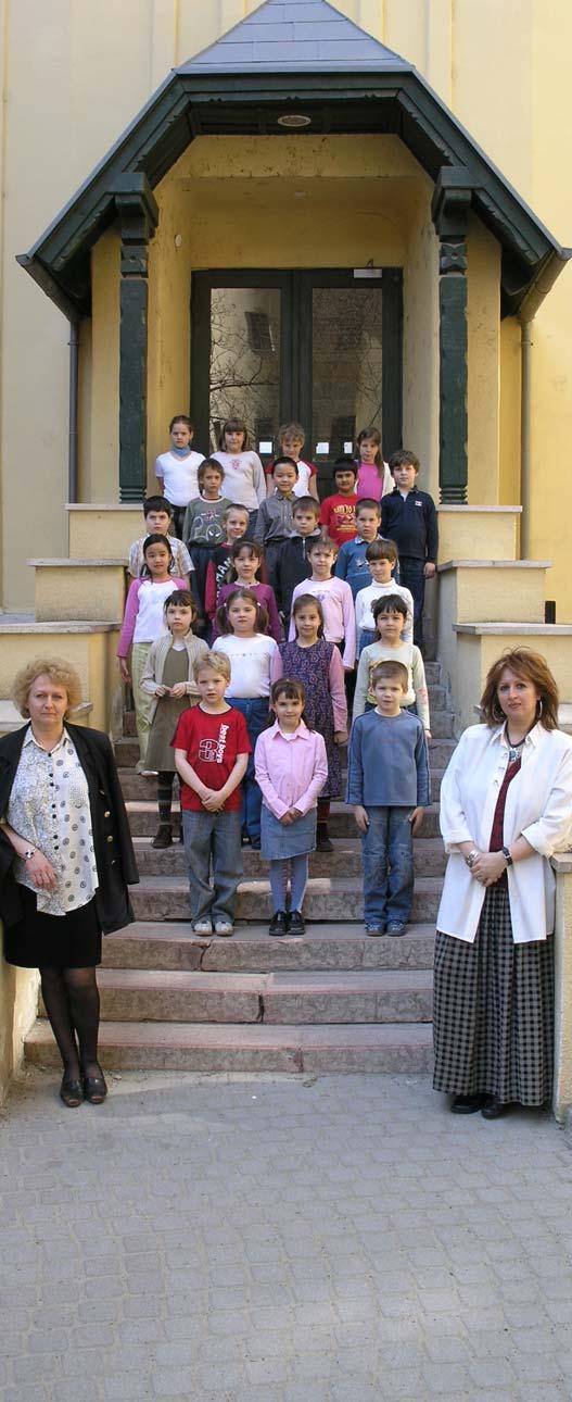 1.b 1. Bálint Dominika 2. Borbás Bence 3. Csepregi-Horváth Dániel 4. Damu Dániel 5. Farkas Klaudia 6. Garát Péter Zsombor 7. Herczeg Nikoletta 8. Horváth Eszter Judit 9.