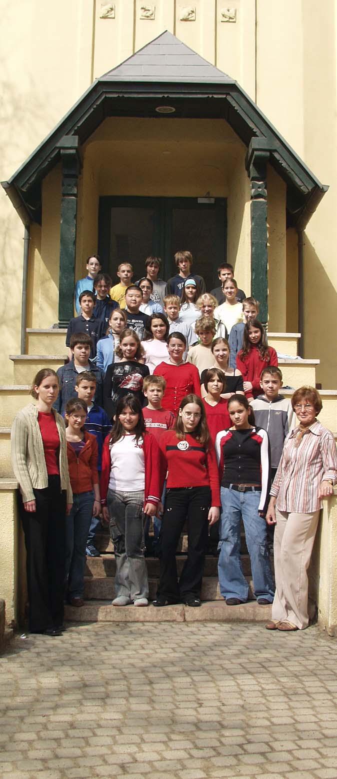 6.b 1. Ágoston Petra 2. Backhausz Tibor 3. Balog Barbara 4. ifj. Beleznay Ferenc 5. Branyiczki Imre Bálint 6. Bujdosó Levente 7. Burány Veronika 8. Daradics Barnabás 9. Dénes Benjámin 10.