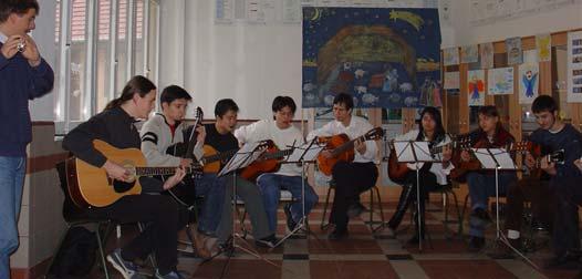 Karácsonyi készülõdés 2003 és 2004 decemberében, az utolsó